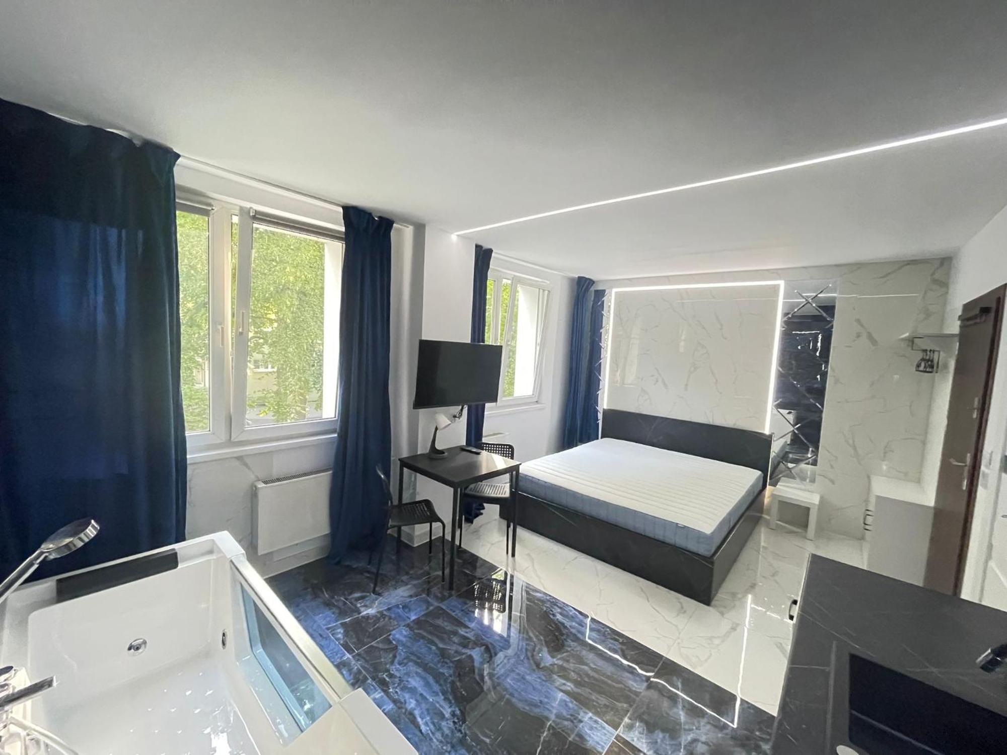 Yourapart Karmelicka Z Jacuzzi Apartament Warszawa