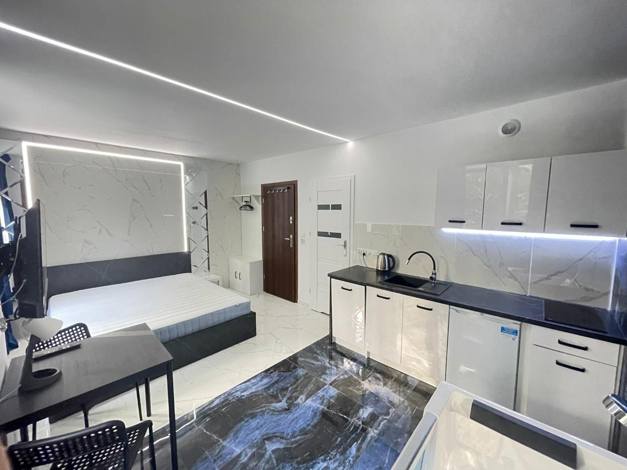 Yourapart Karmelicka Z Jacuzzi * Warszawa