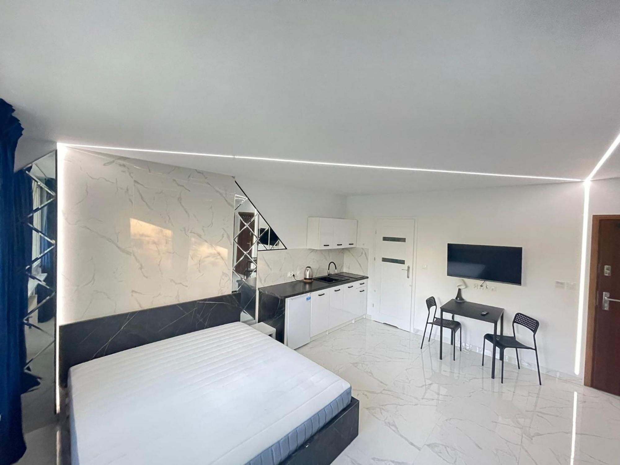 Yourapart Karmelicka Z Jacuzzi Warszawa